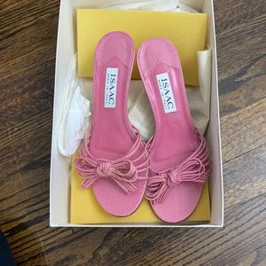 isaac pink low heels
